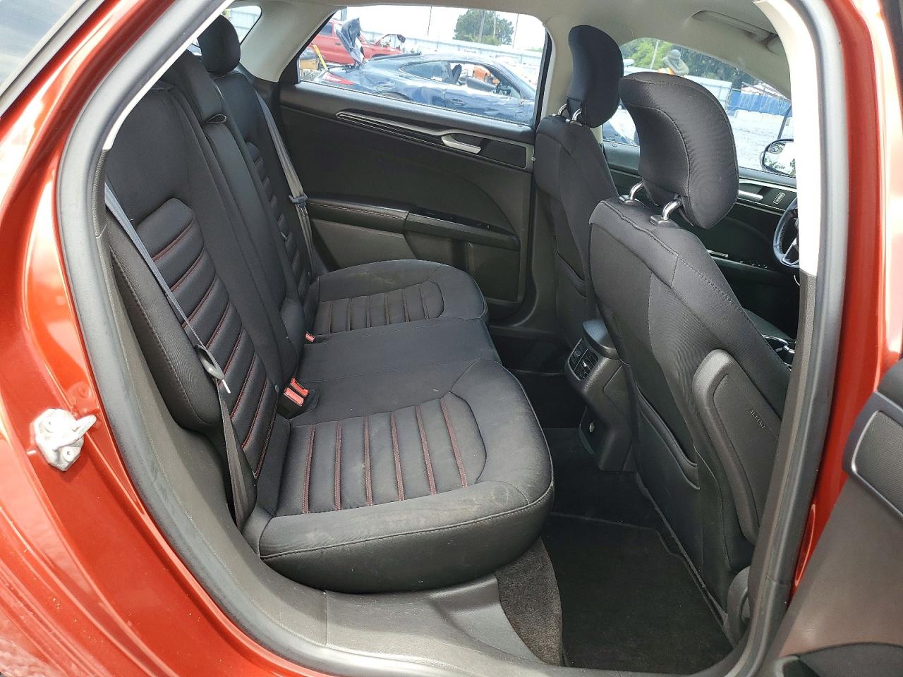 2014 Ford Fusion Se Maroon vin: 3FA6P0H70ER265537
