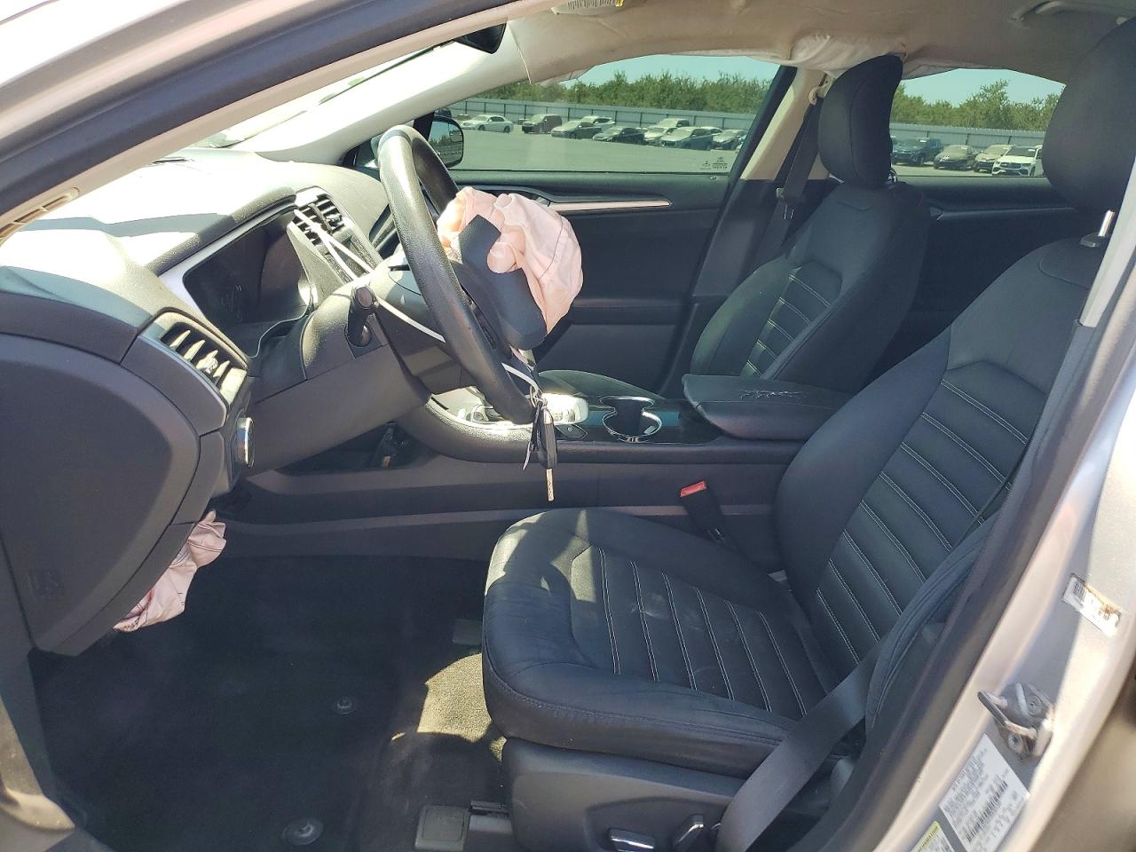 2014 Ford Fusion Se Silver vin: 3FA6P0H70ER301341