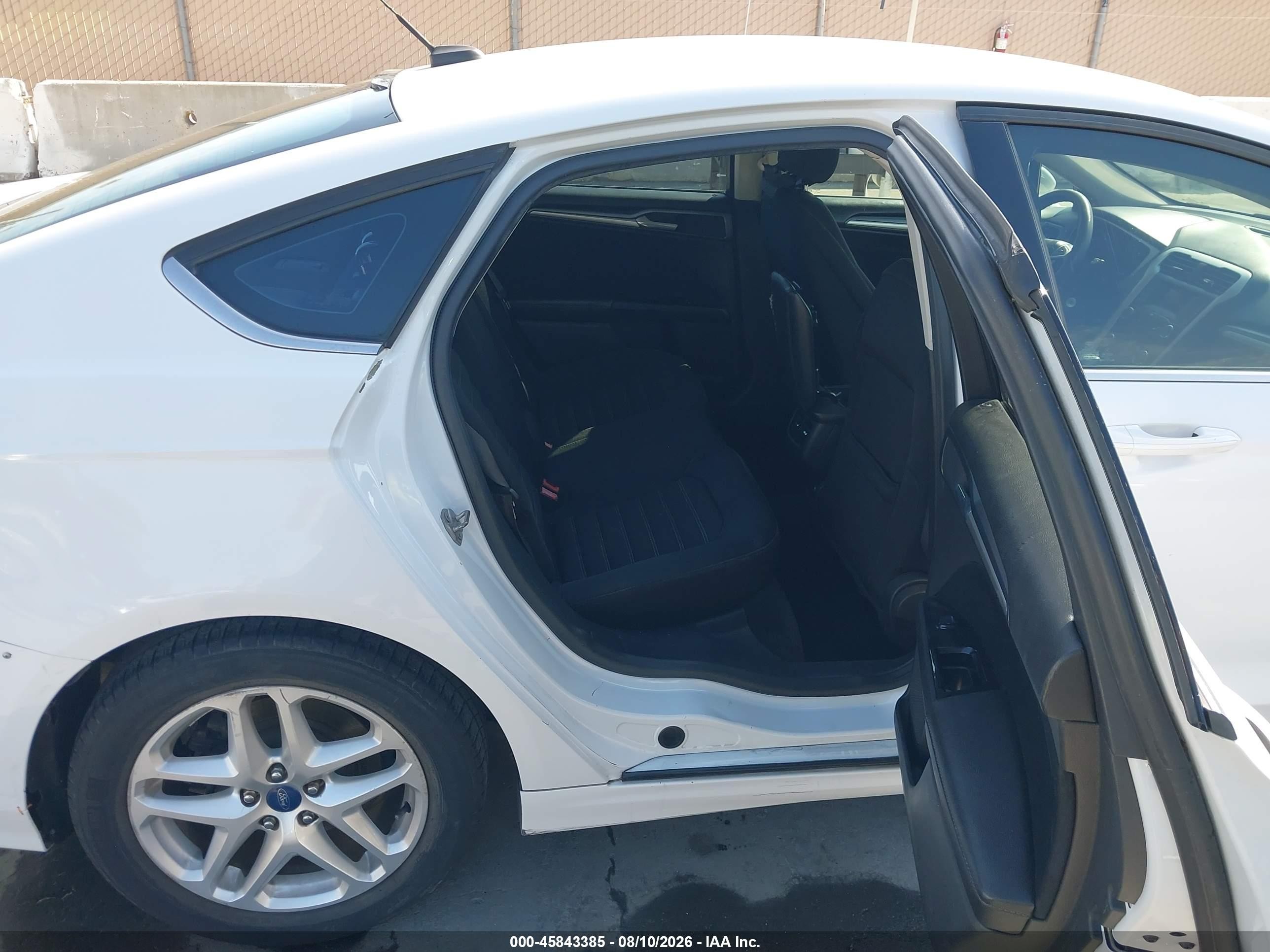 2014 Ford Fusion Se White vin: 3FA6P0H70ER307706