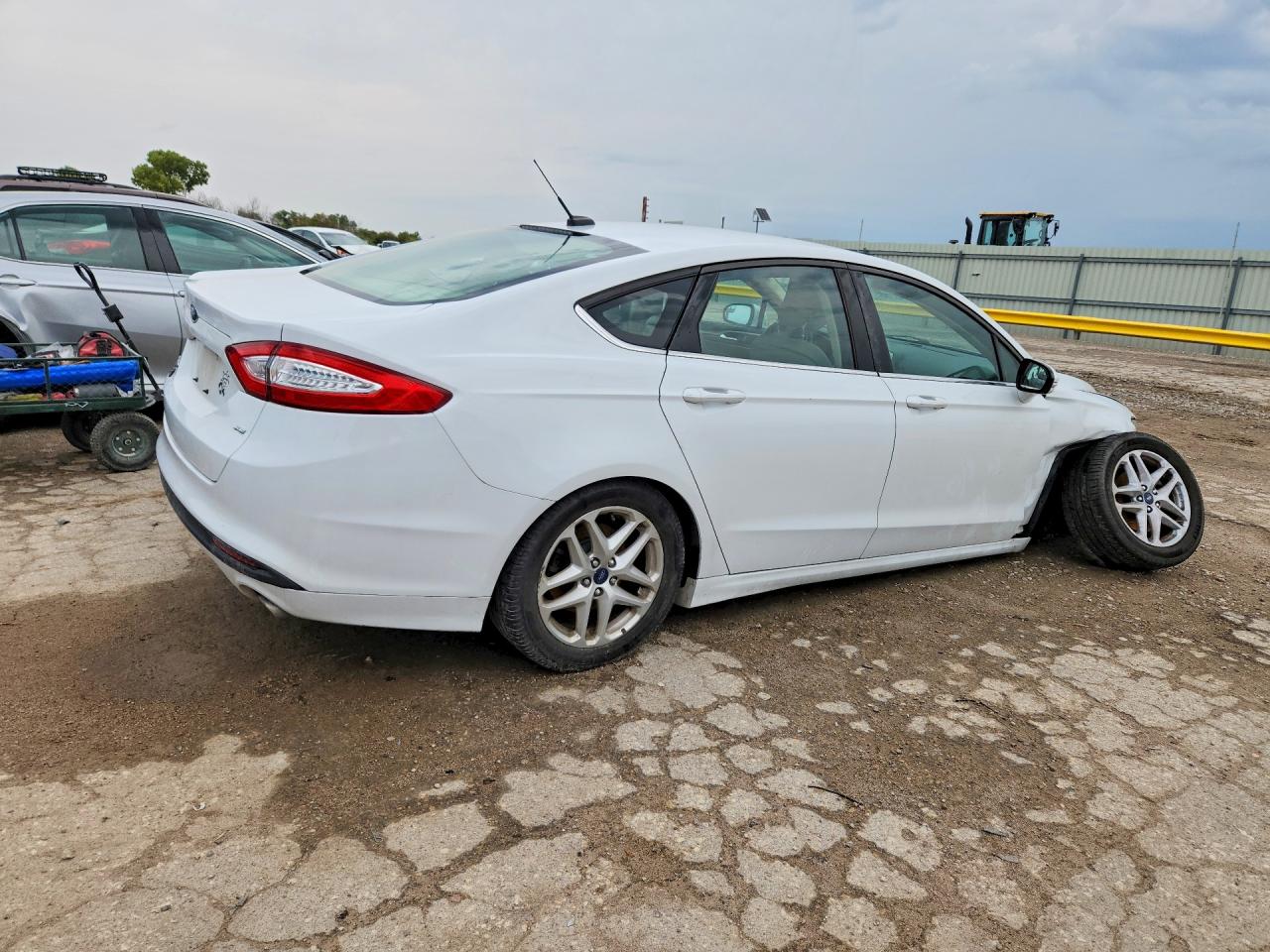 2015 Ford Fusion Se White vin: 3FA6P0H70FR100122