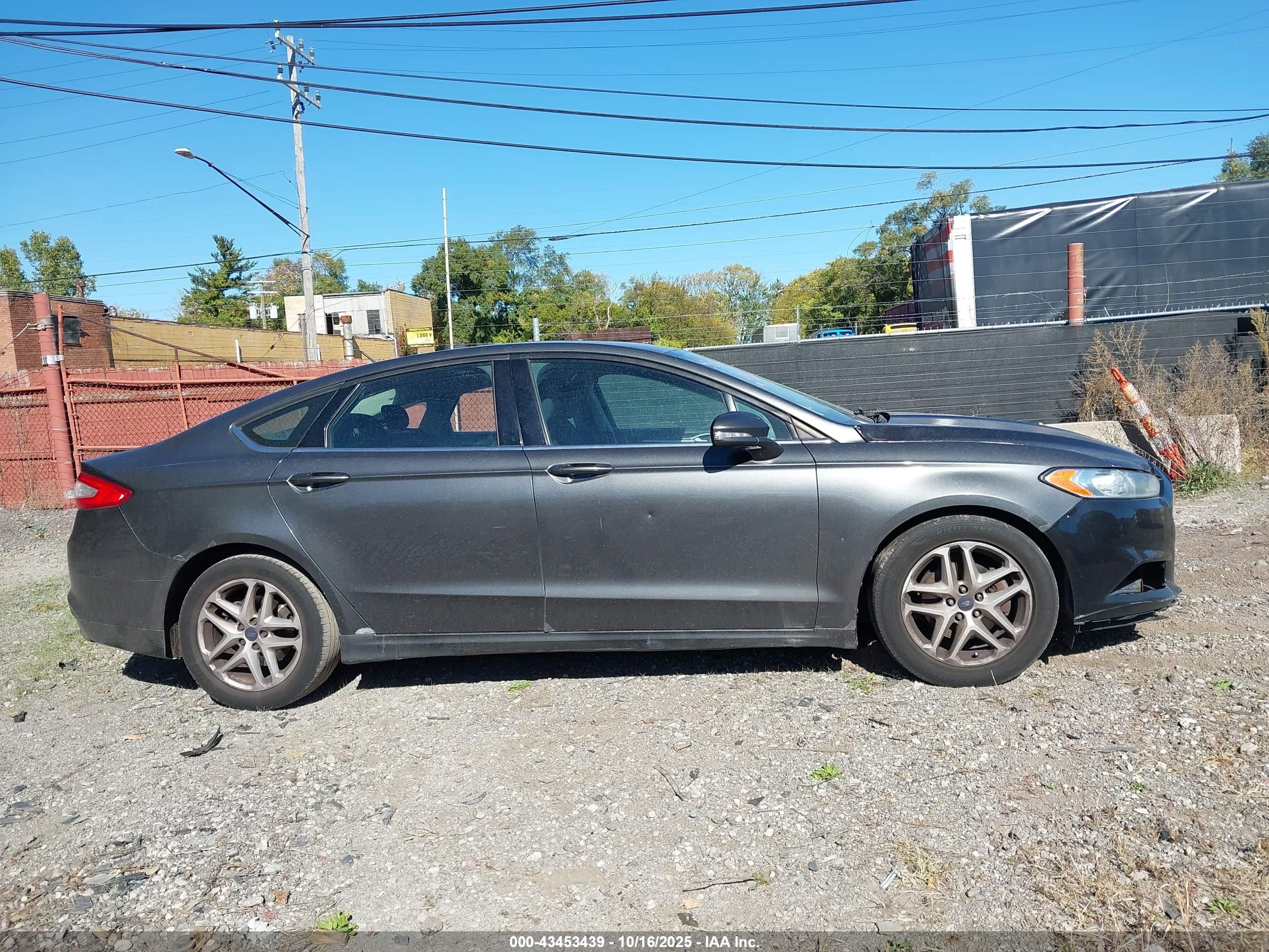 2015 Ford Fusion Se Gray vin: 3FA6P0H70FR121262