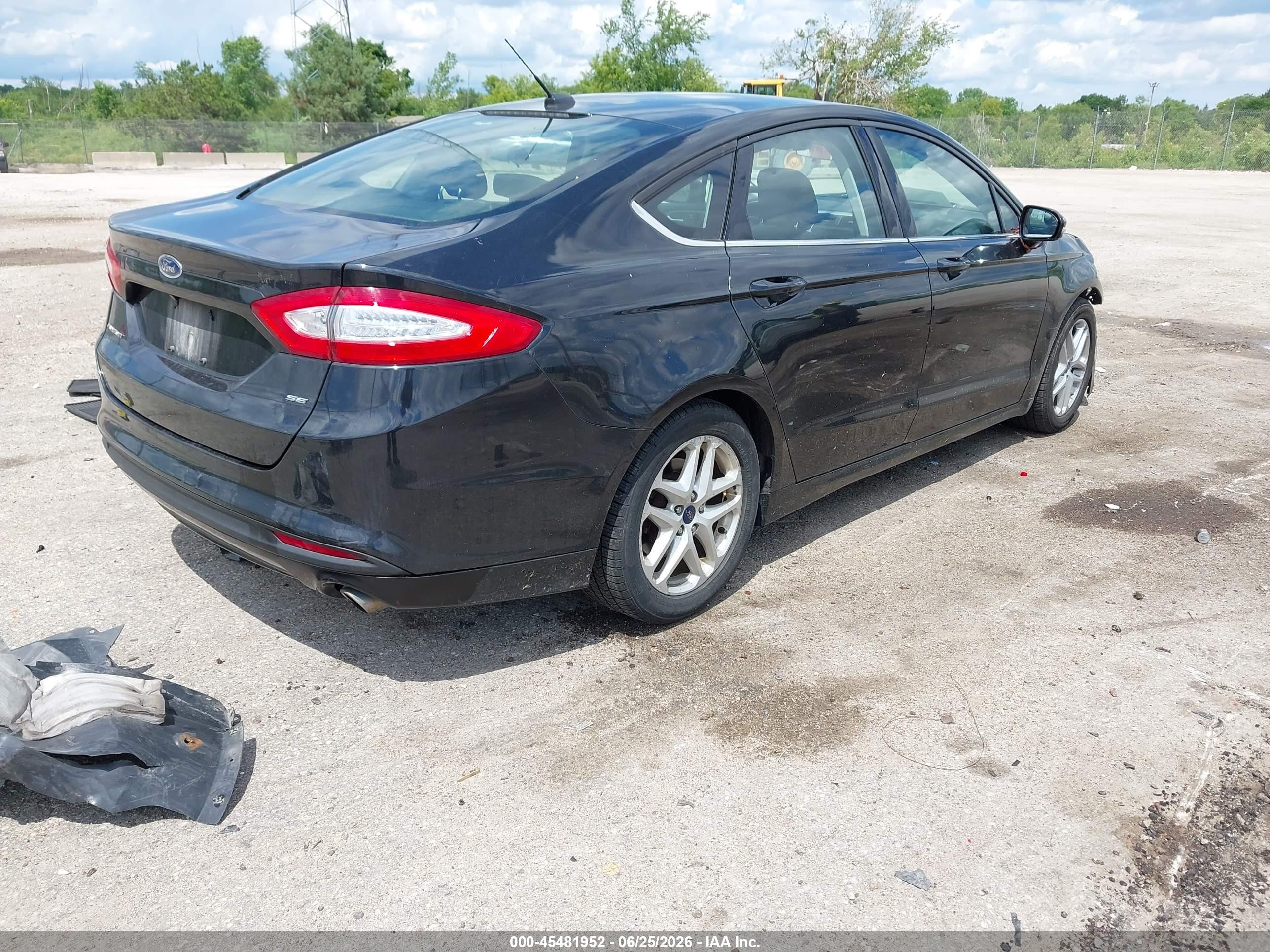 2015 Ford Fusion Se Black vin: 3FA6P0H70FR124811