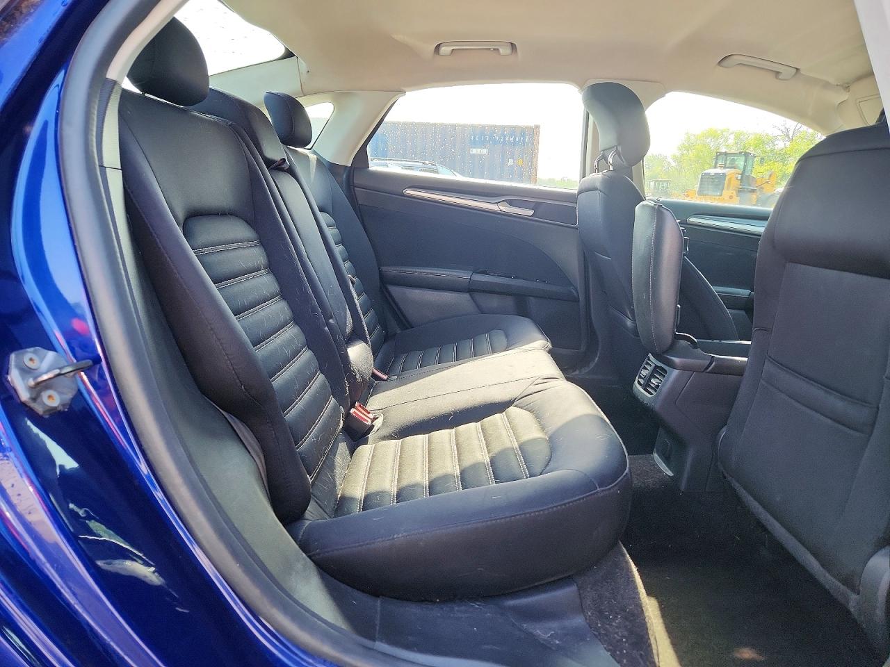 2015 Ford Fusion Se Blue vin: 3FA6P0H70FR138627
