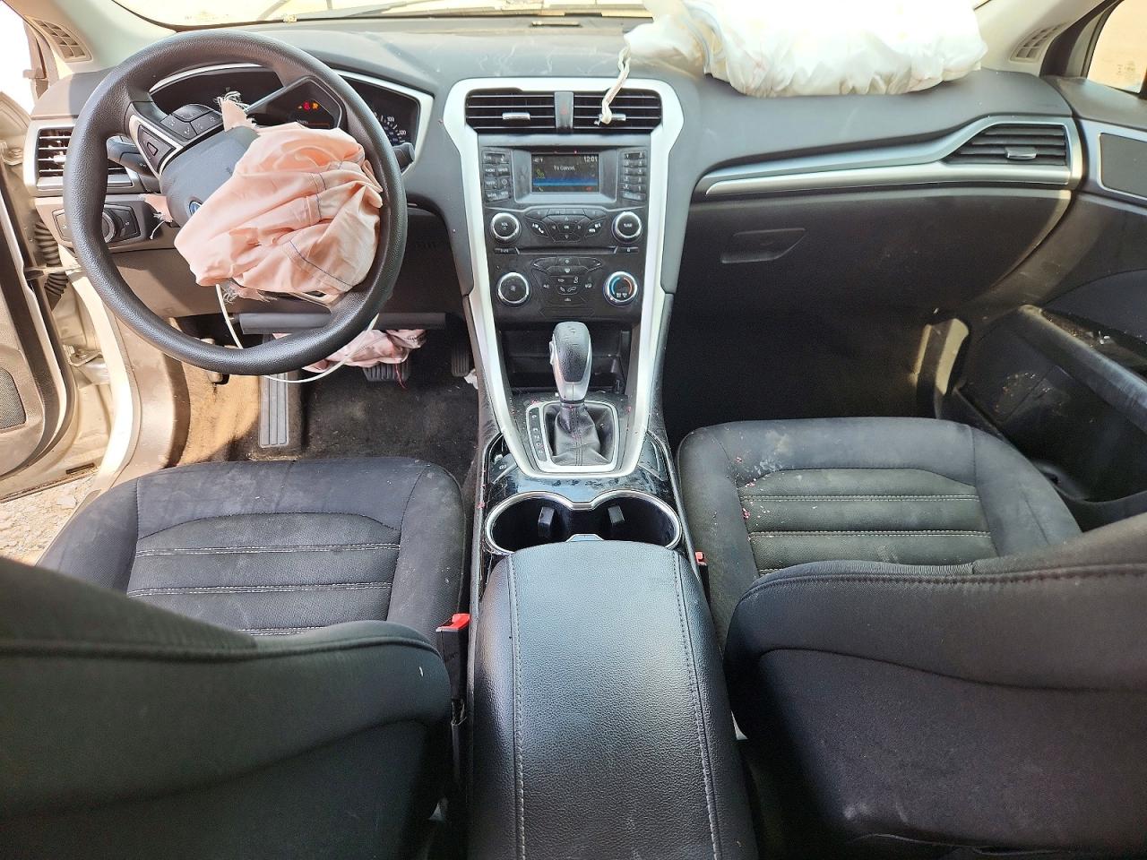2015 Ford Fusion Se Silver vin: 3FA6P0H70FR169070