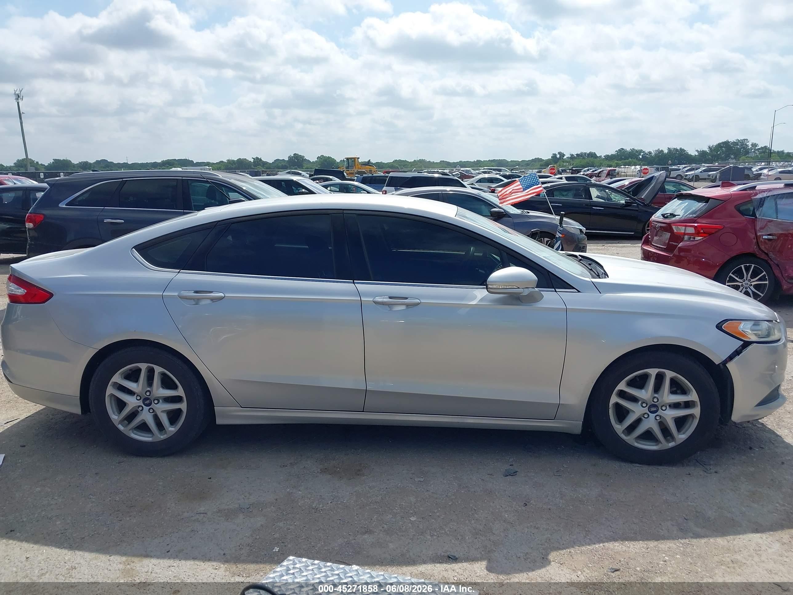 2015 Ford Fusion Se Silver vin: 3FA6P0H70FR169408