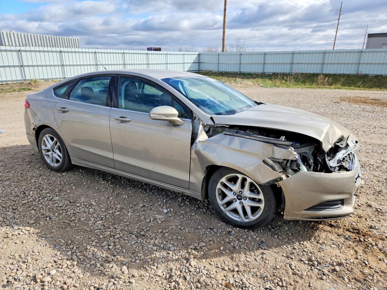 2015 Ford Fusion Se Gold vin: 3FA6P0H70FR194776