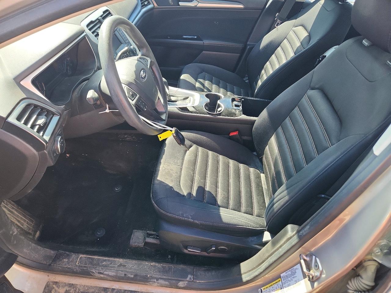 2015 Ford Fusion Se Gold vin: 3FA6P0H70FR194776