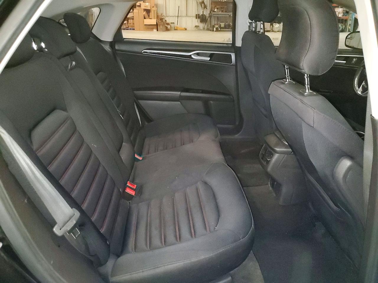 2015 Ford Fusion Se Black vin: 3FA6P0H70FR199783