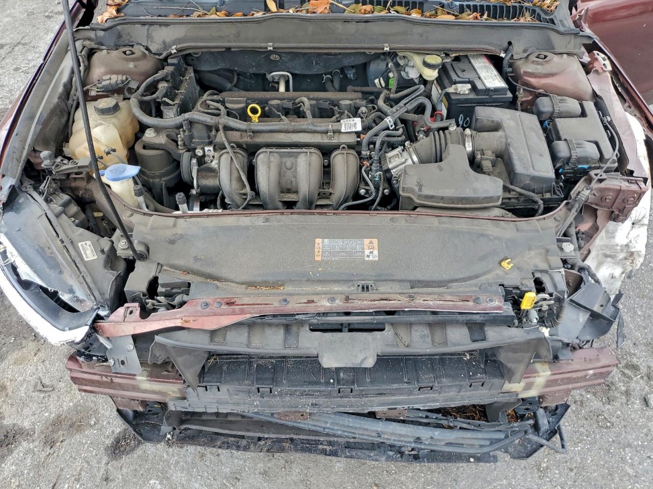 2015 Ford Fusion Se Burgundy vin: 3FA6P0H70FR211348