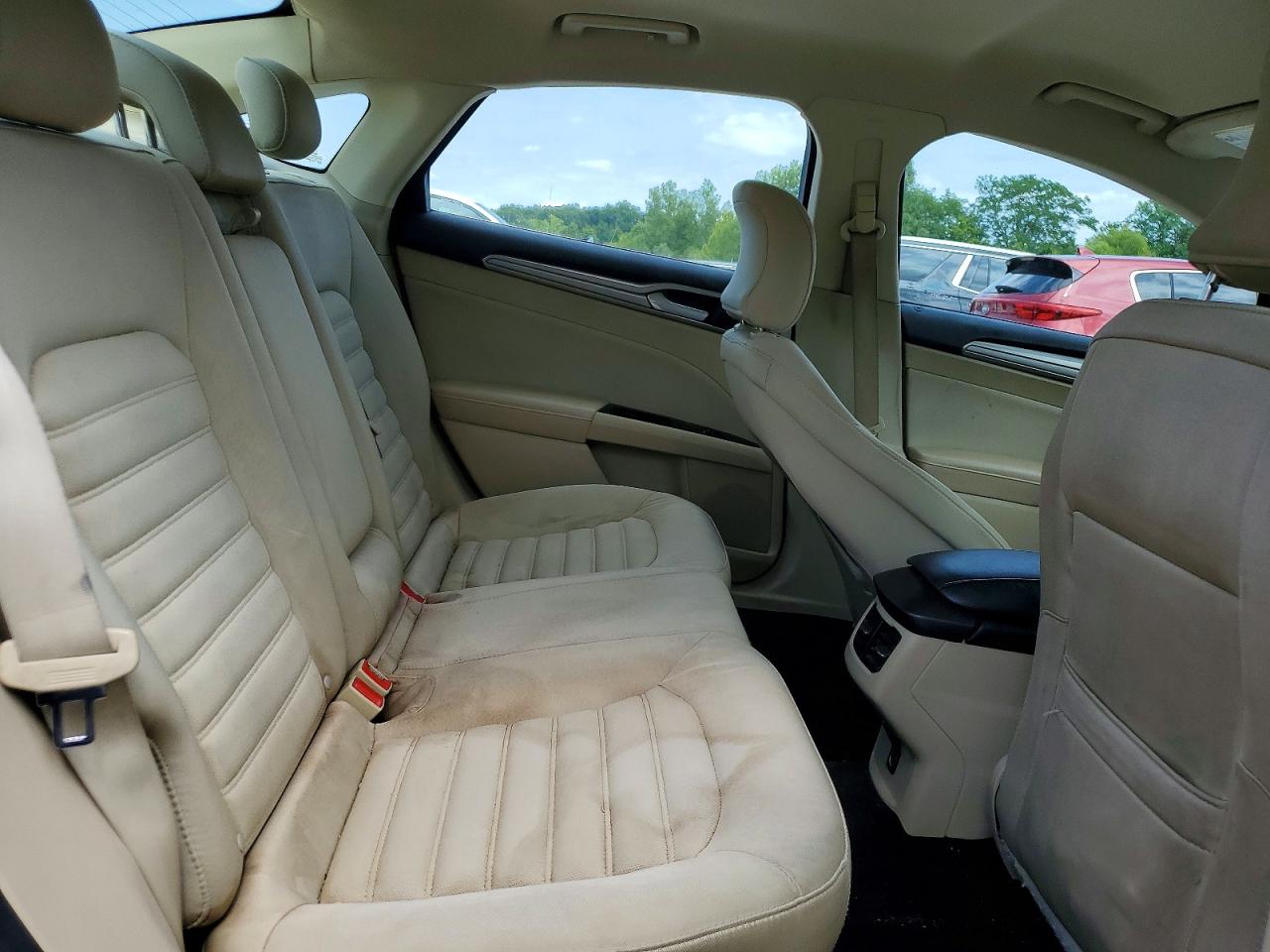 2015 Ford Fusion Se Black vin: 3FA6P0H70FR302751
