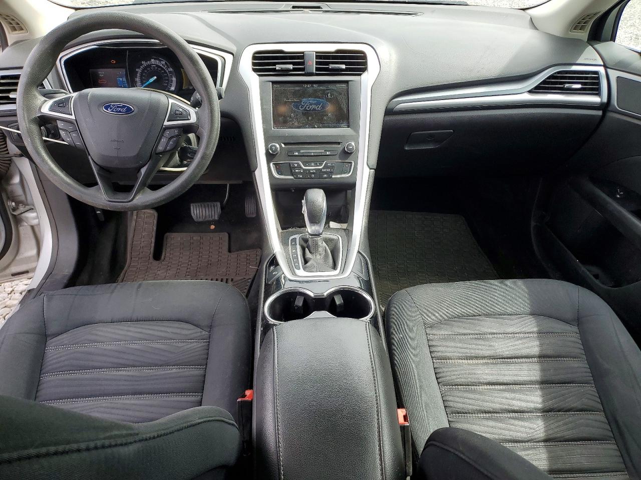 2016 Ford Fusion Se Silver vin: 3FA6P0H70GR196464