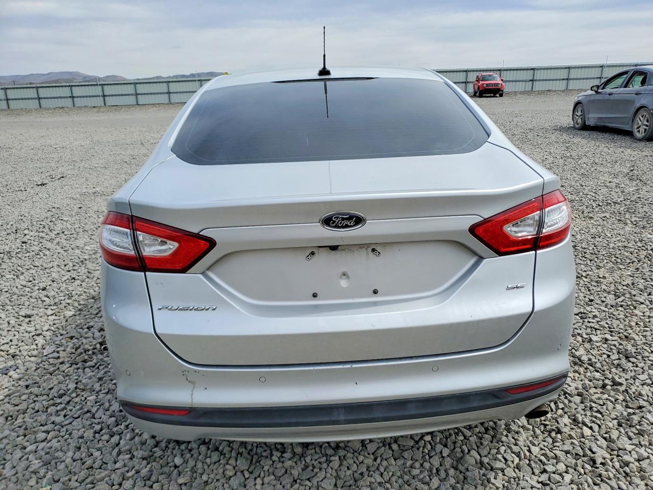 2016 Ford Fusion Se Silver vin: 3FA6P0H70GR196464