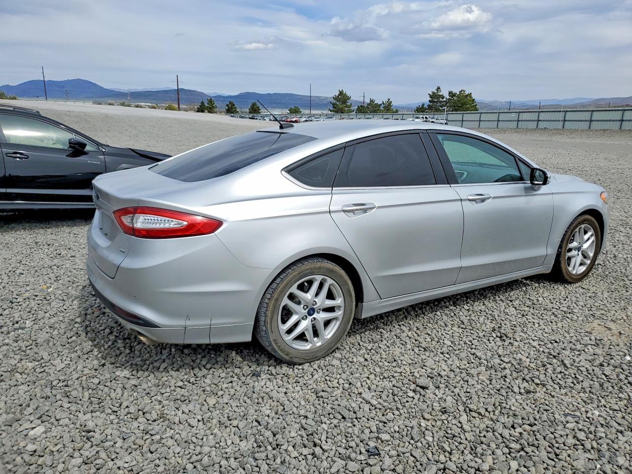 2016 Ford Fusion Se Silver vin: 3FA6P0H70GR196464