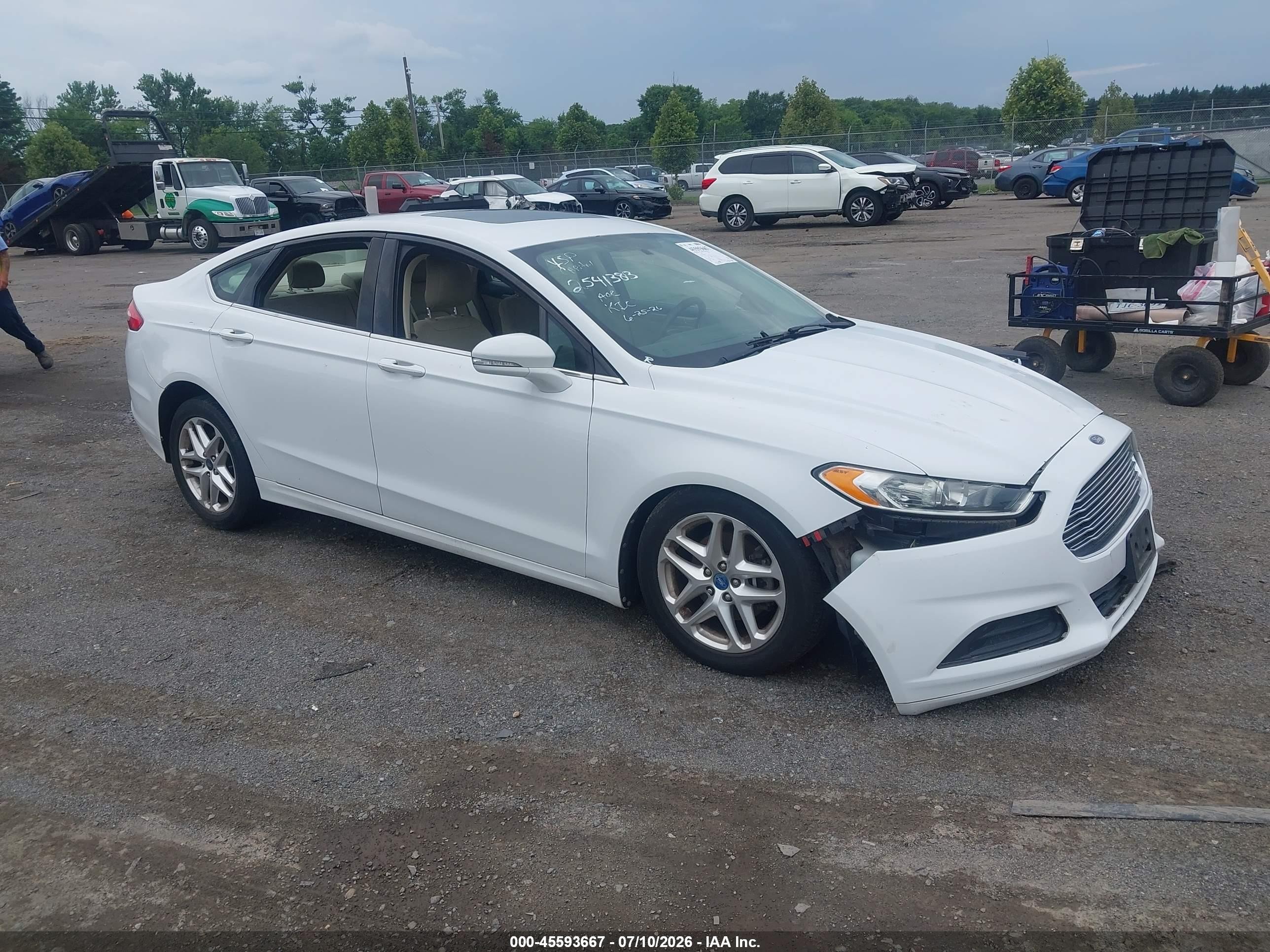 2013 Ford Fusion Se White vin: 3FA6P0H71DR112096