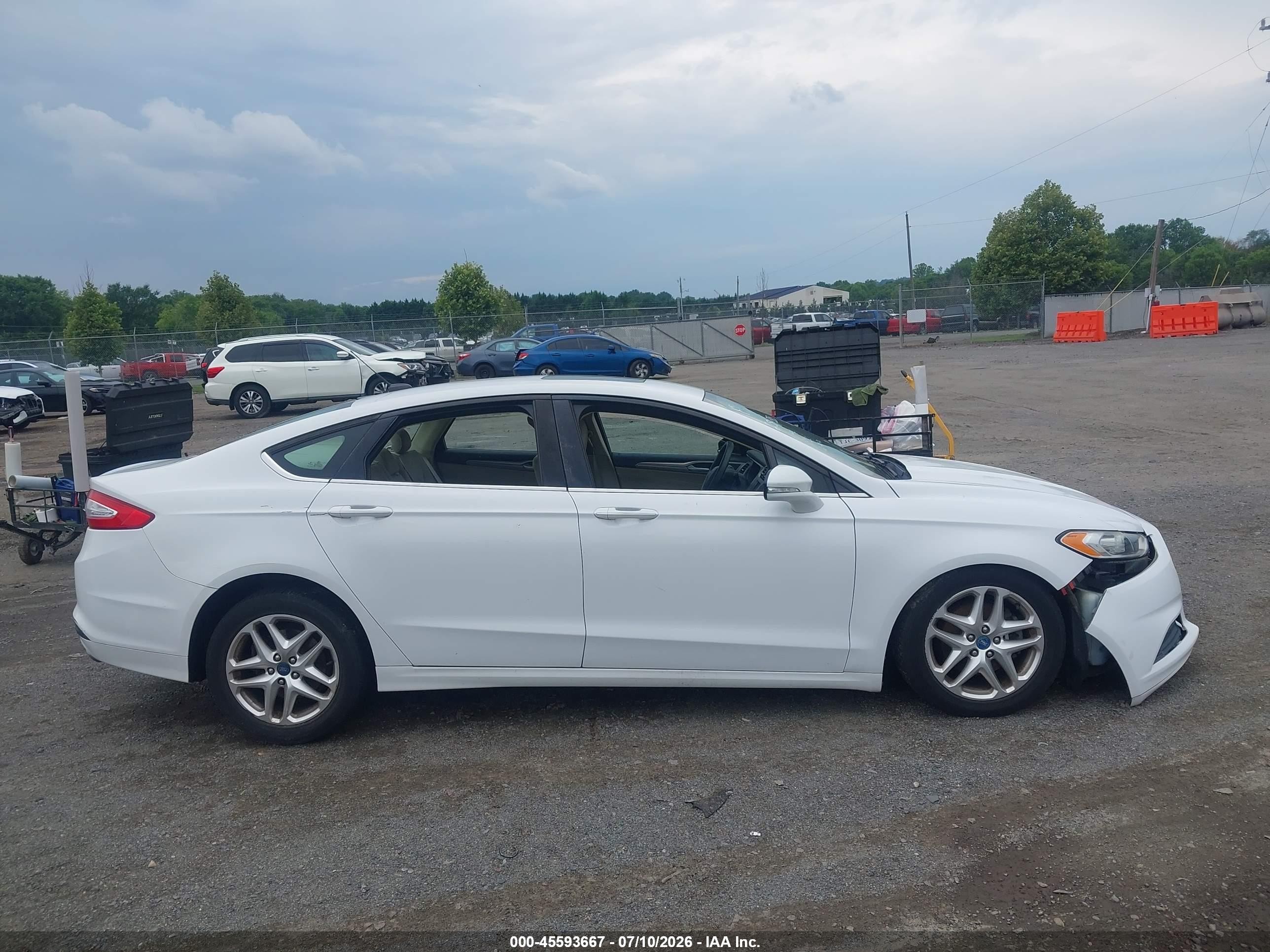 2013 Ford Fusion Se White vin: 3FA6P0H71DR112096