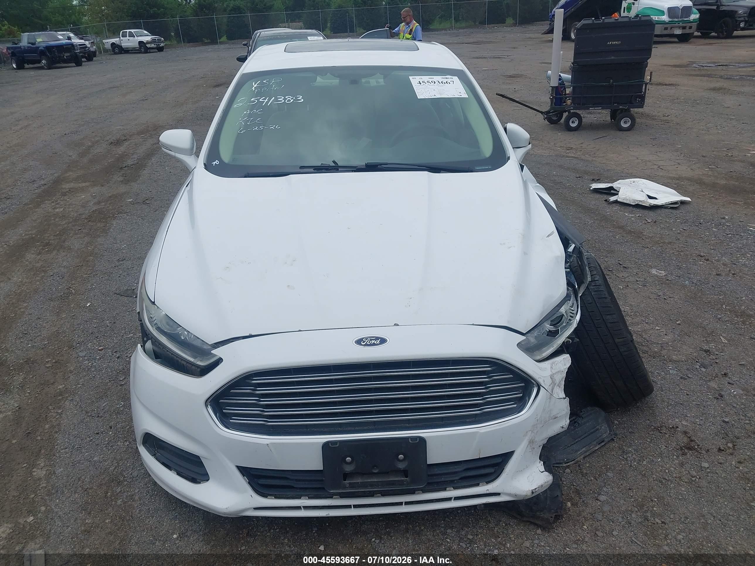2013 Ford Fusion Se White vin: 3FA6P0H71DR112096