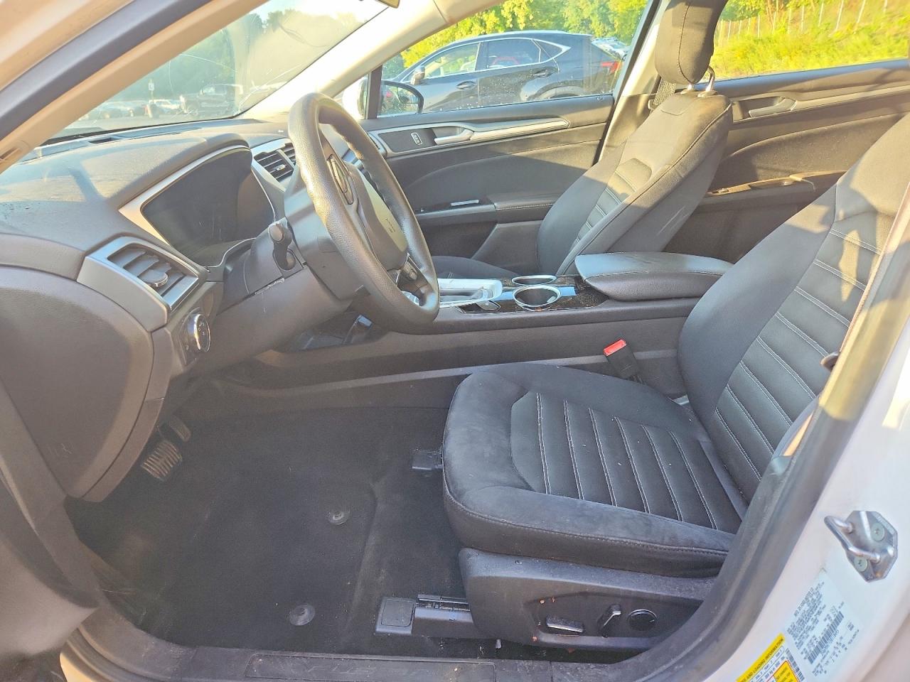 2013 Ford Fusion Se White vin: 3FA6P0H71DR118495
