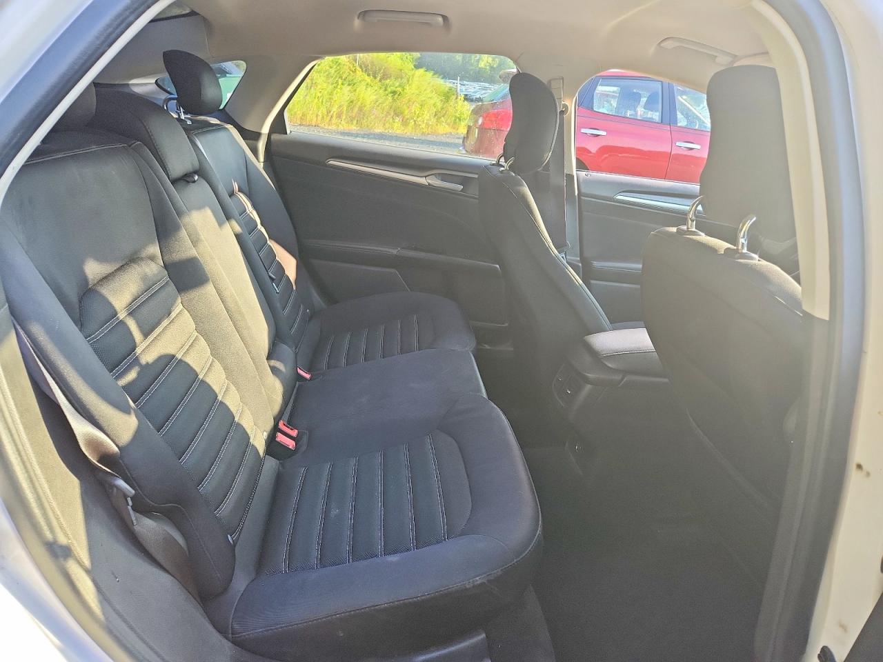 2013 Ford Fusion Se White vin: 3FA6P0H71DR118495