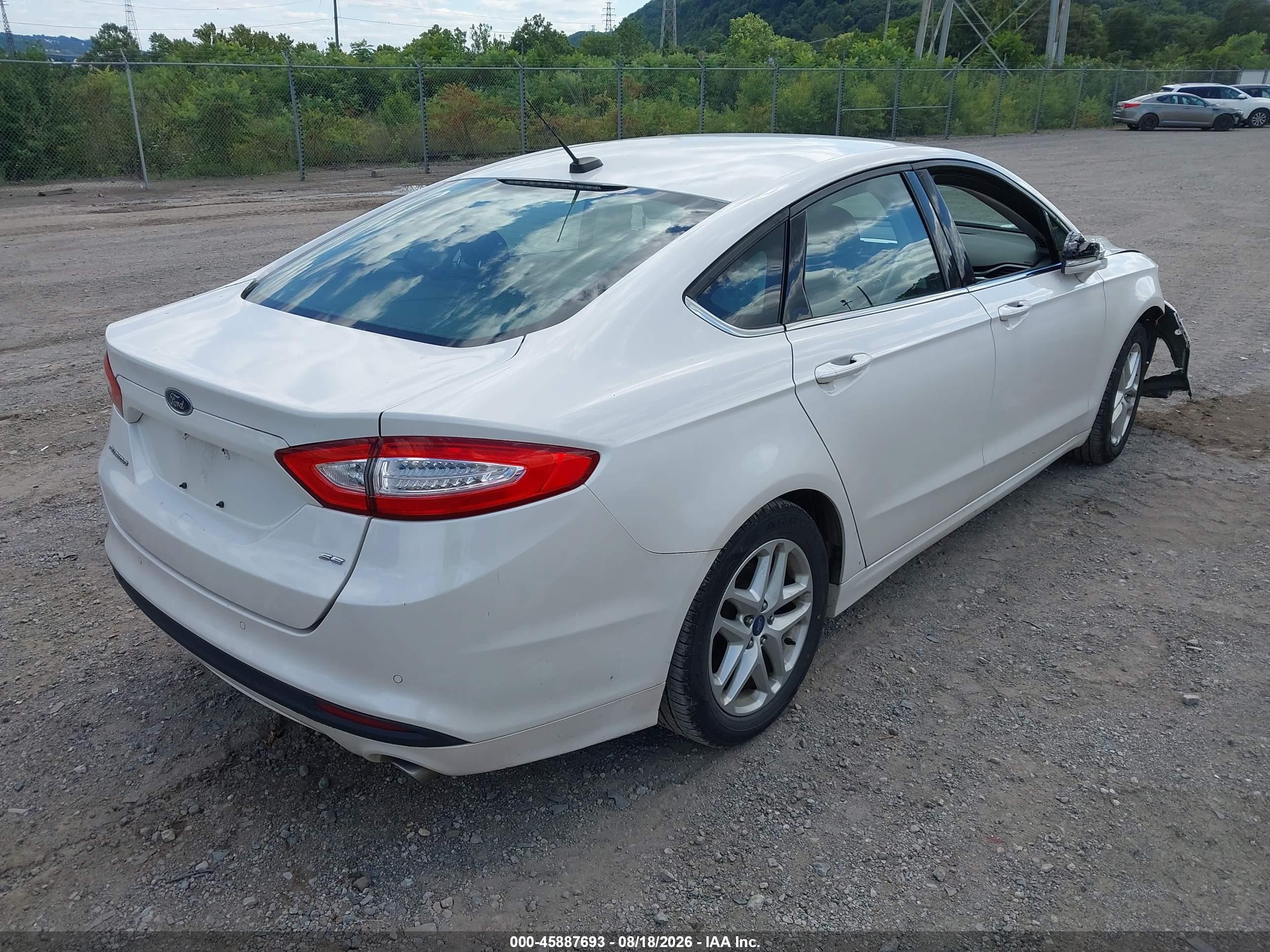2013 Ford Fusion Se White vin: 3FA6P0H71DR199630
