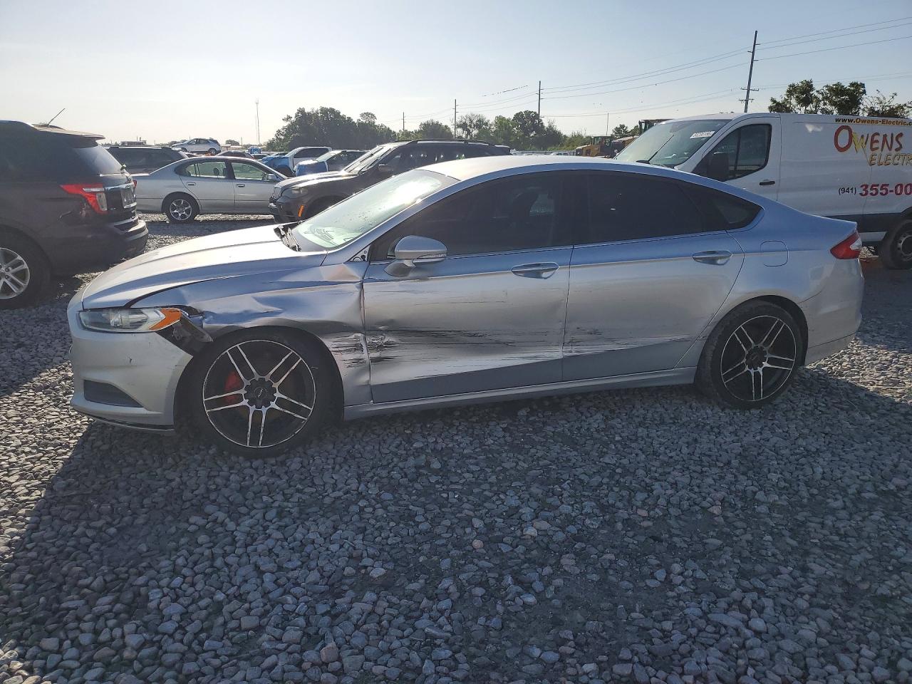 2013 Ford Fusion Se Silver vin: 3FA6P0H71DR263066