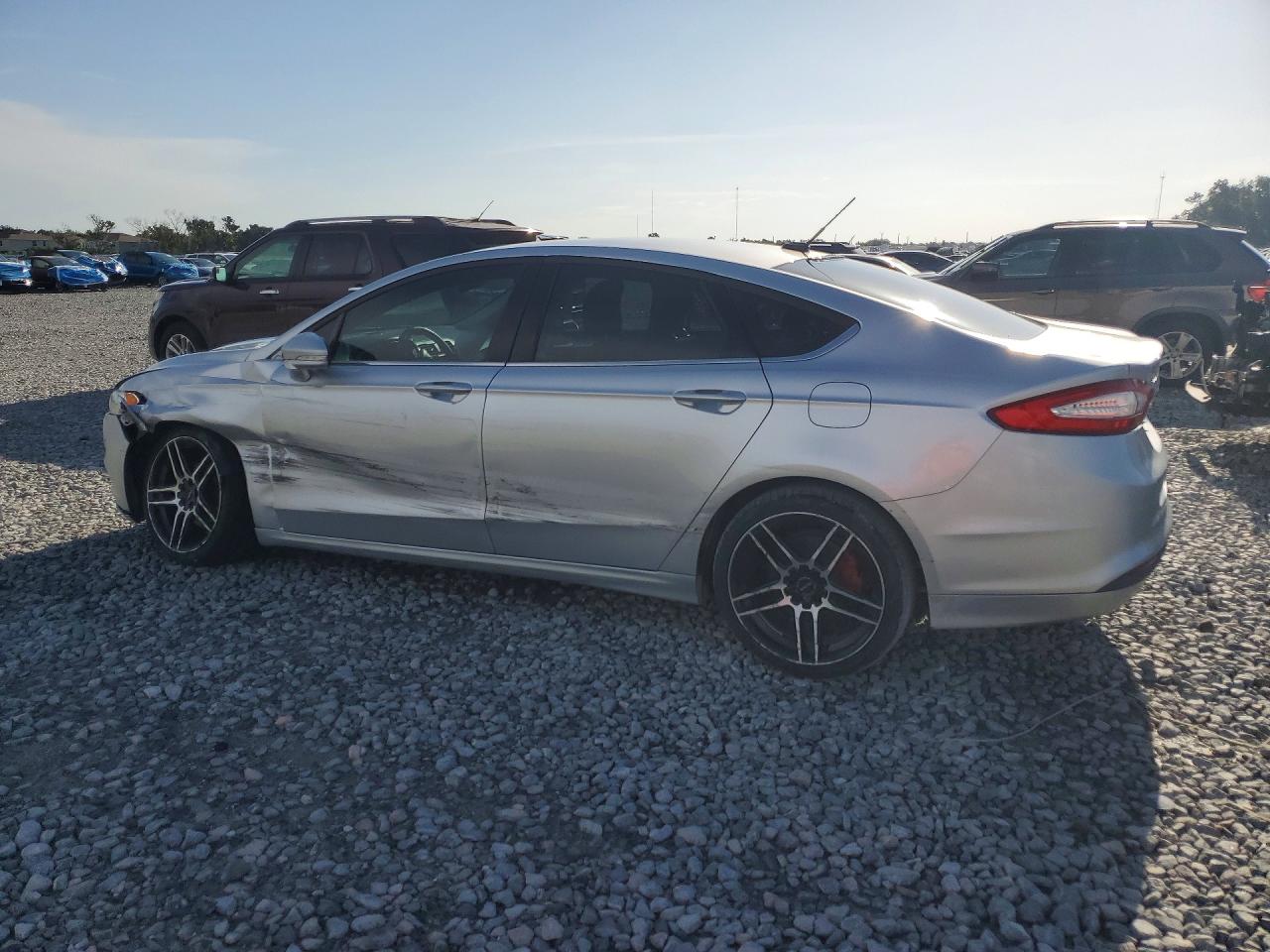 2013 Ford Fusion Se Silver vin: 3FA6P0H71DR263066