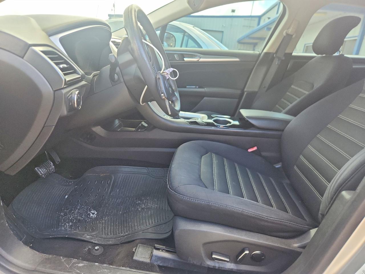 2013 Ford Fusion Se Silver vin: 3FA6P0H71DR263066