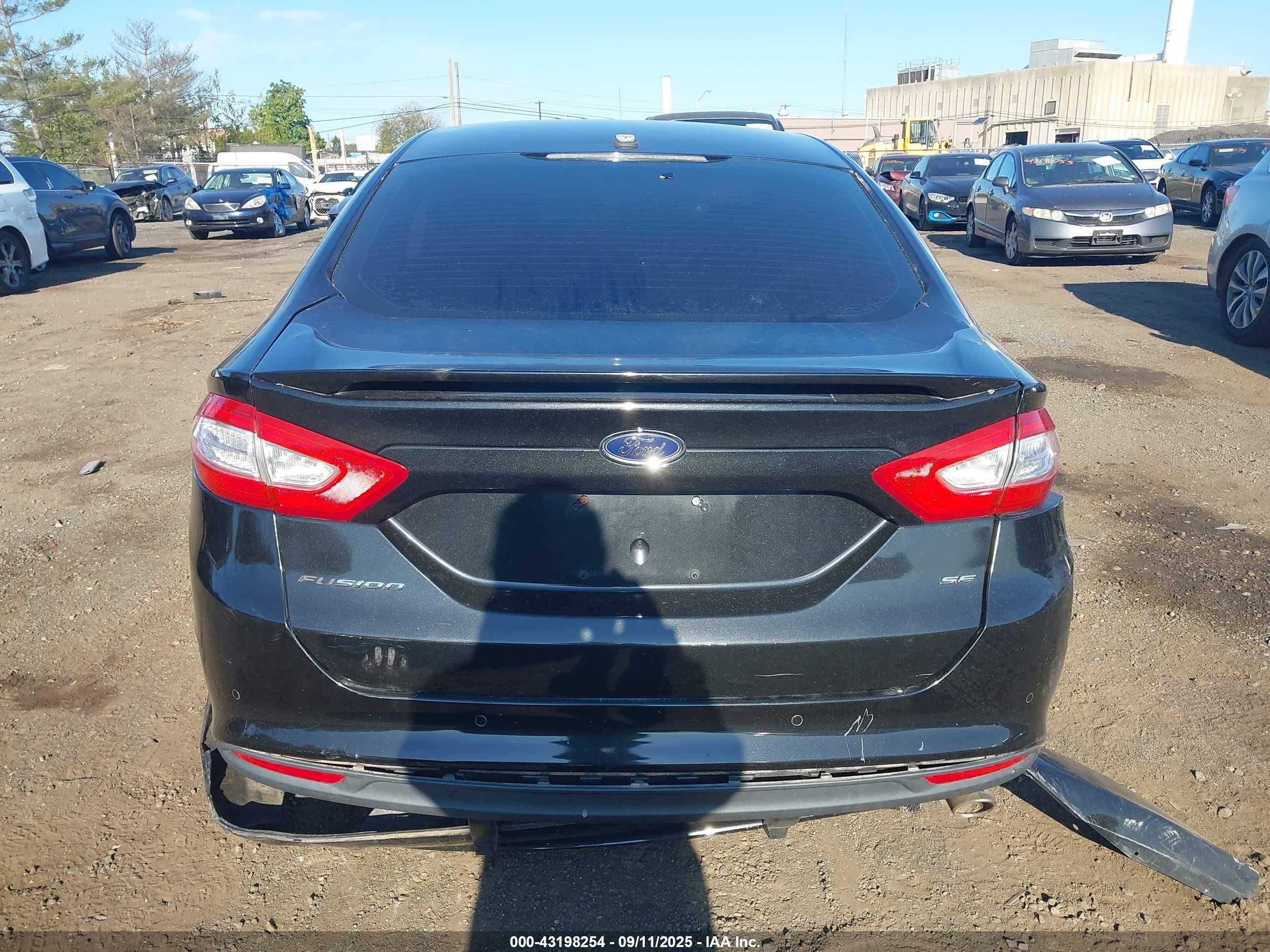 2013 Ford Fusion Se Черный vin: 3FA6P0H71DR335884