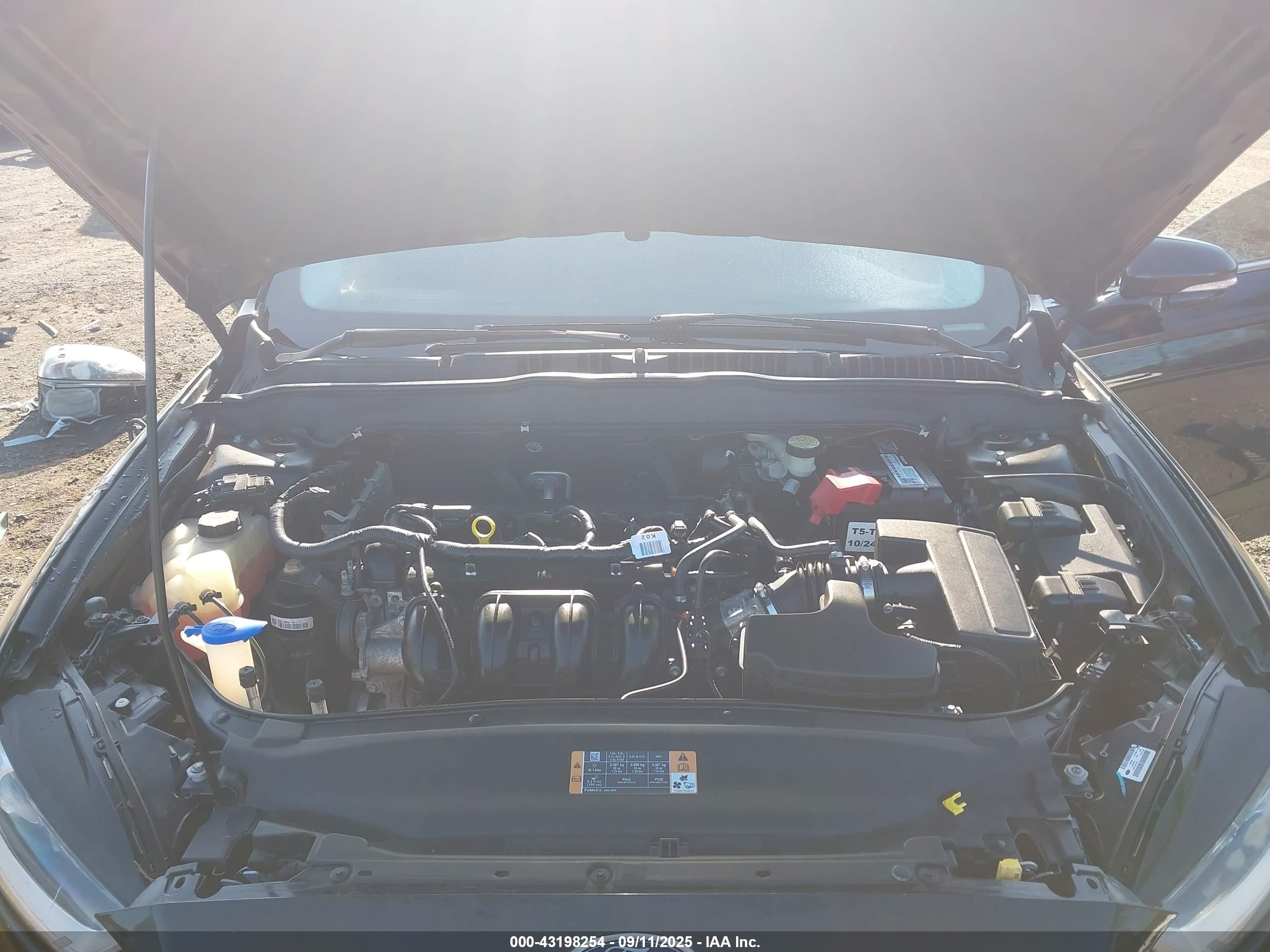 2013 Ford Fusion Se Черный vin: 3FA6P0H71DR335884