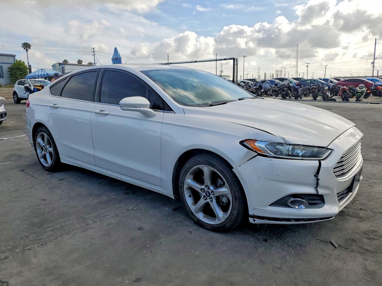 2013 Ford Fusion Se White vin: 3FA6P0H71DR363054