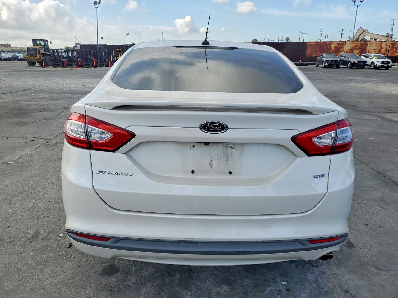 2013 Ford Fusion Se White vin: 3FA6P0H71DR363054