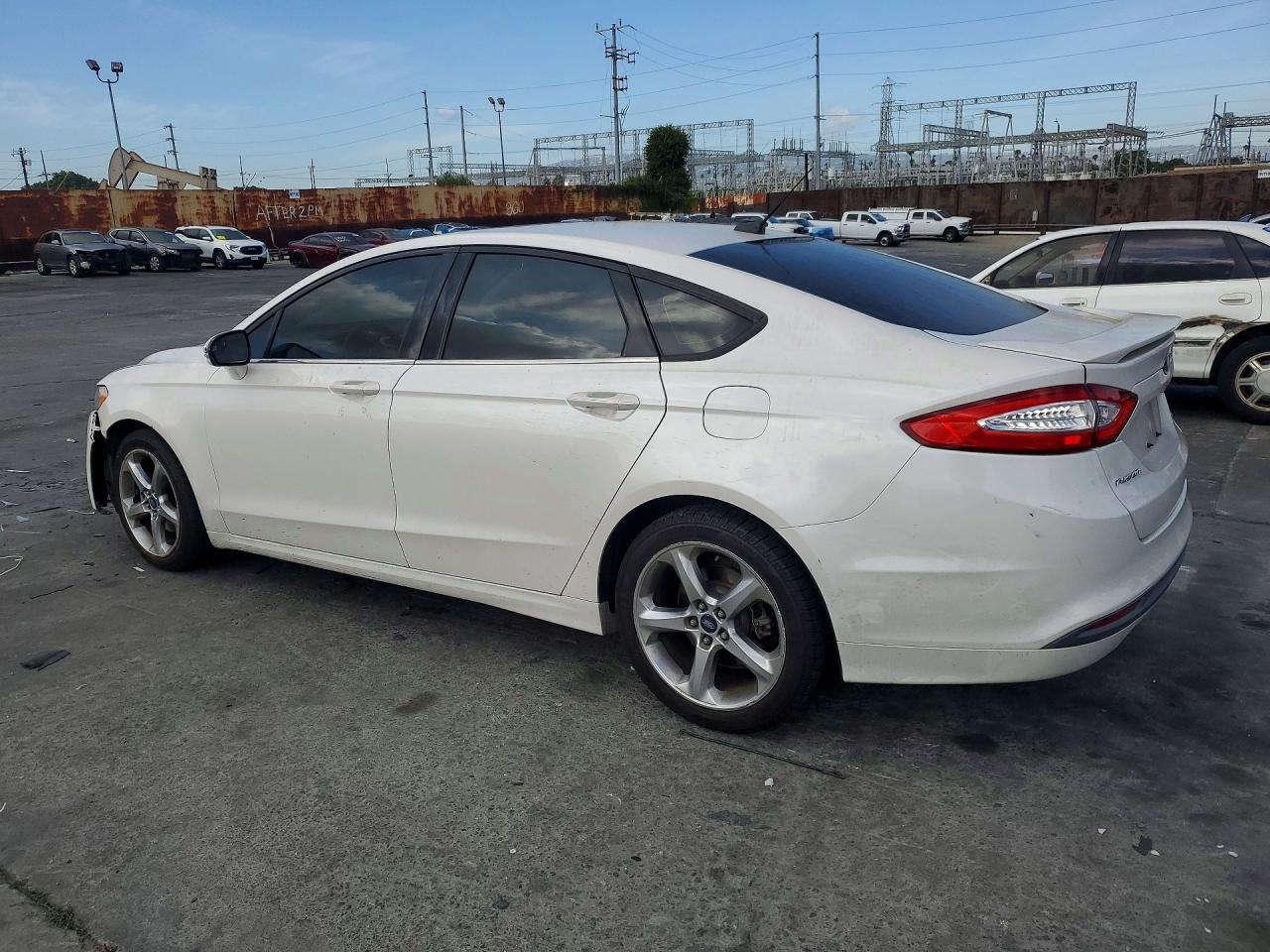 2013 Ford Fusion Se White vin: 3FA6P0H71DR363054