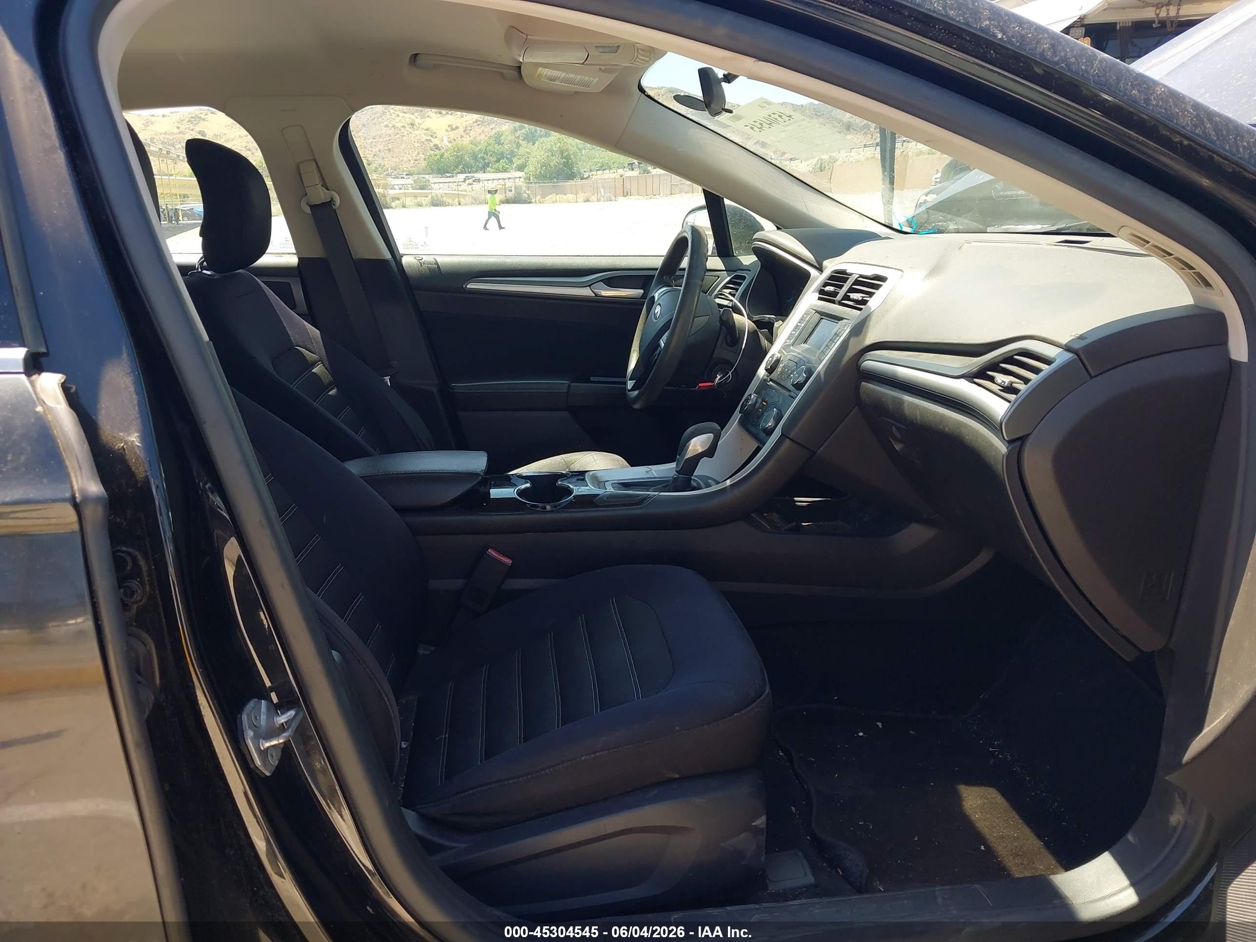 2014 Ford Fusion Se Black vin: 3FA6P0H71ER242011