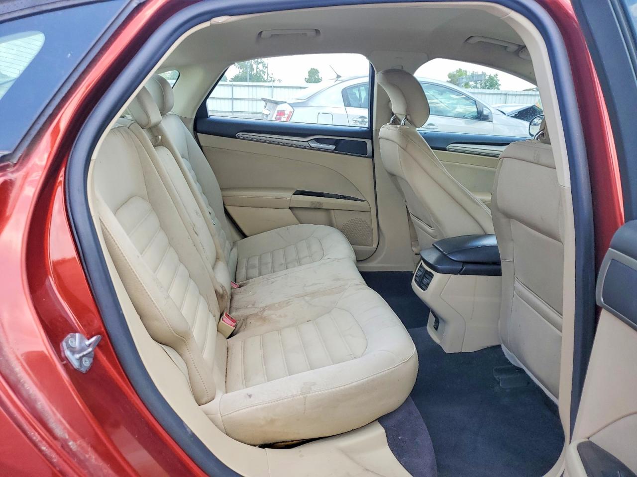2014 Ford Fusion Se Burgundy vin: 3FA6P0H71ER265871