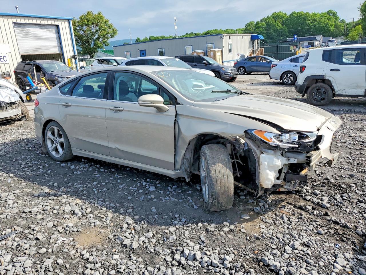 2015 Ford Fusion Se Tan vin: 3FA6P0H71FR122467