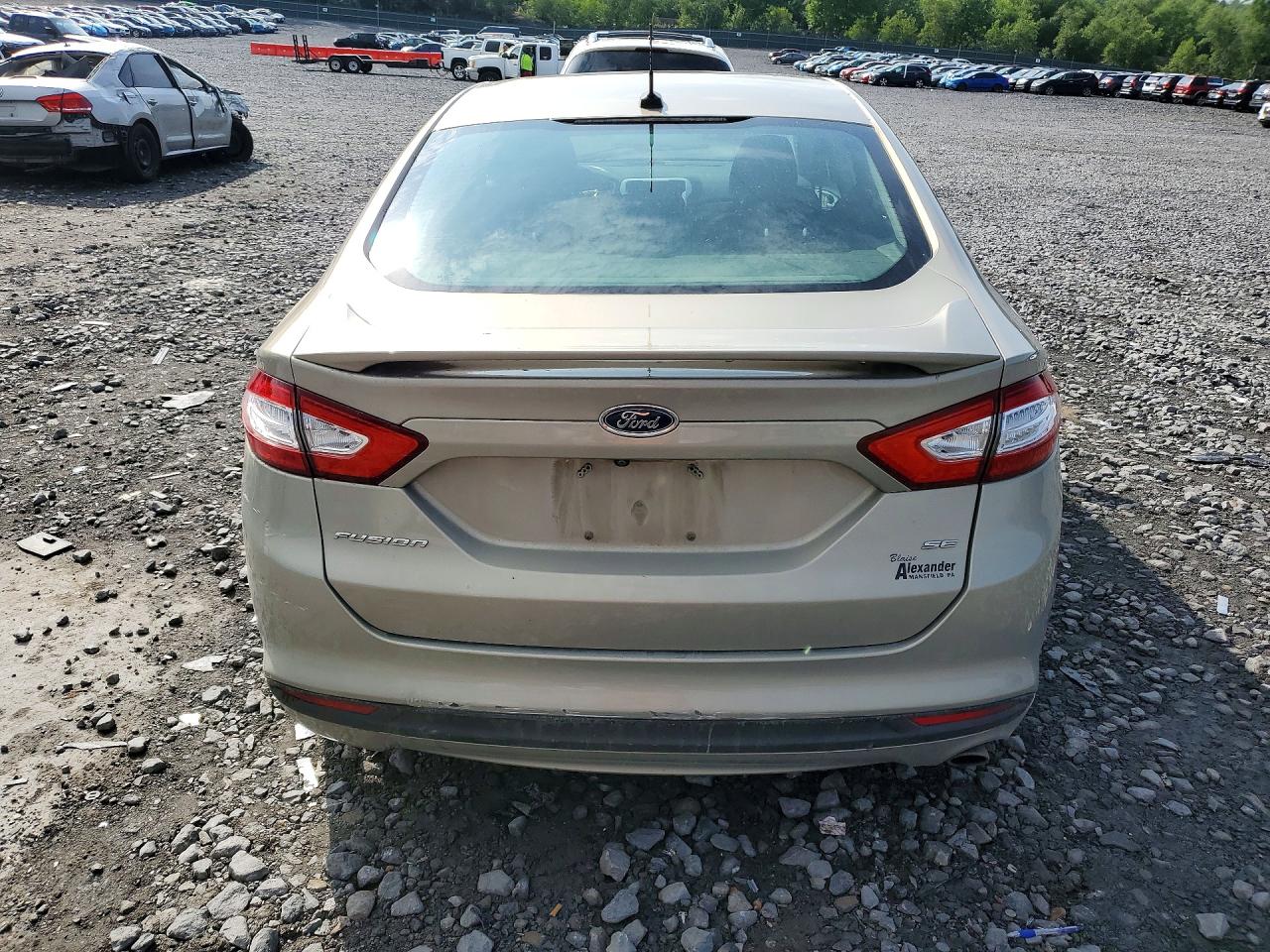 2015 Ford Fusion Se Tan vin: 3FA6P0H71FR122467