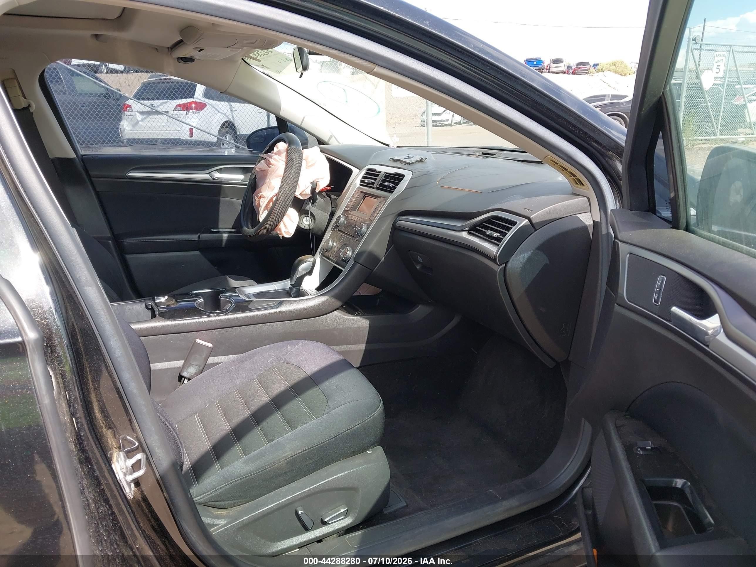 2015 Ford Fusion Se Black vin: 3FA6P0H71FR130620