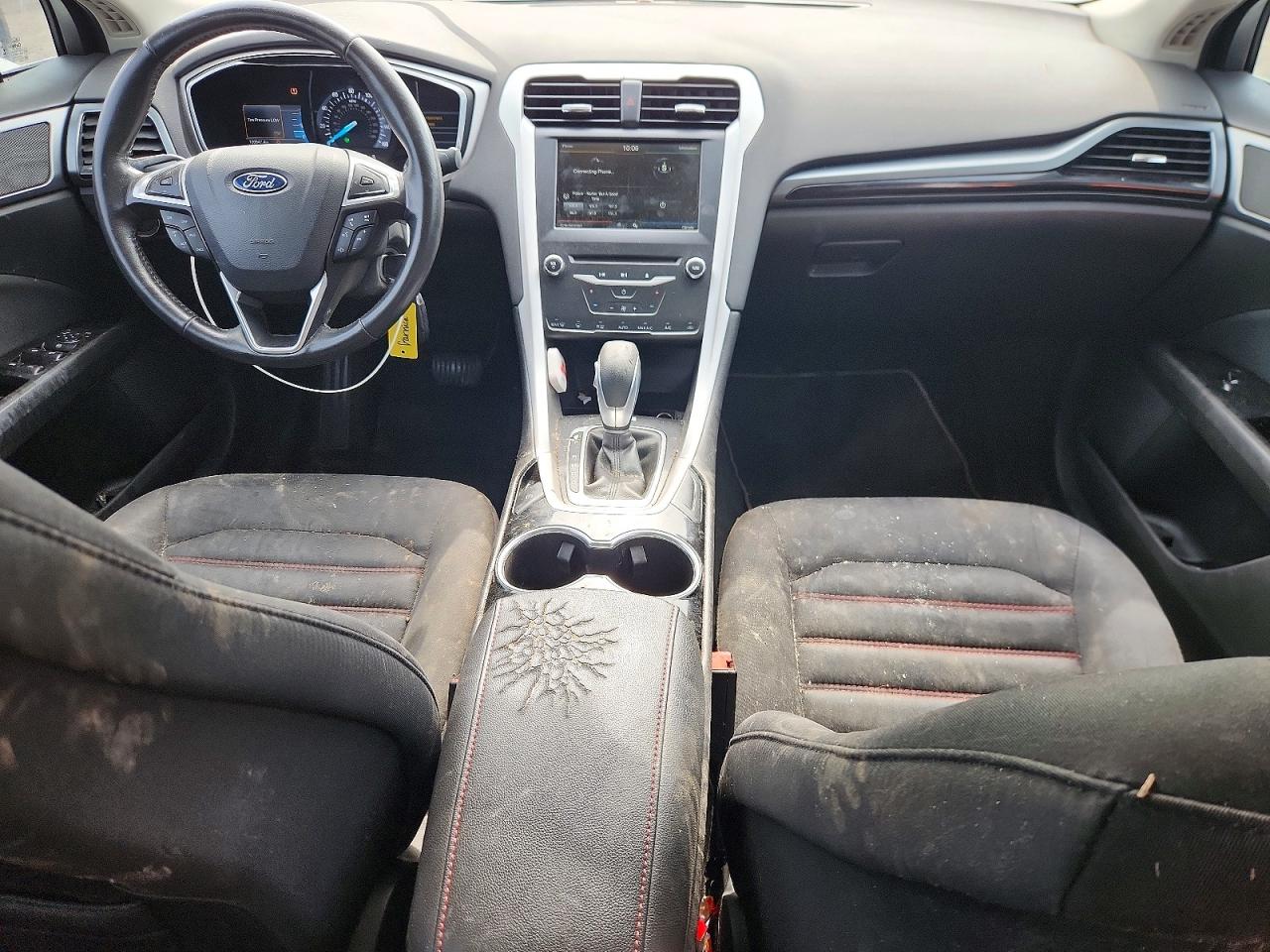 2015 Ford Fusion Se Белый vin: 3FA6P0H71FR182751
