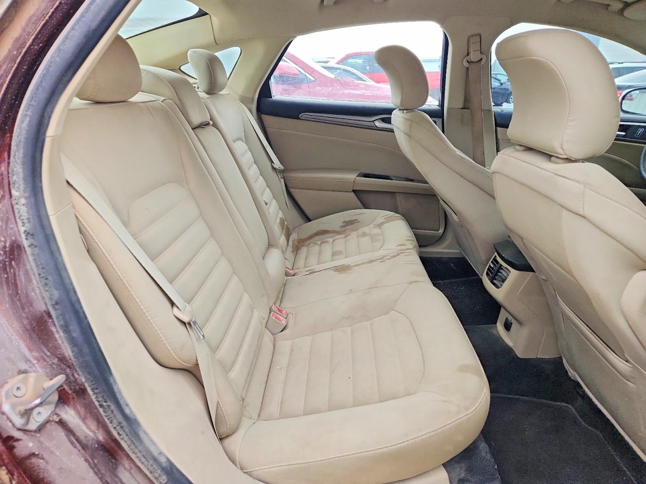 2015 Ford Fusion Se Burgundy vin: 3FA6P0H71FR252992