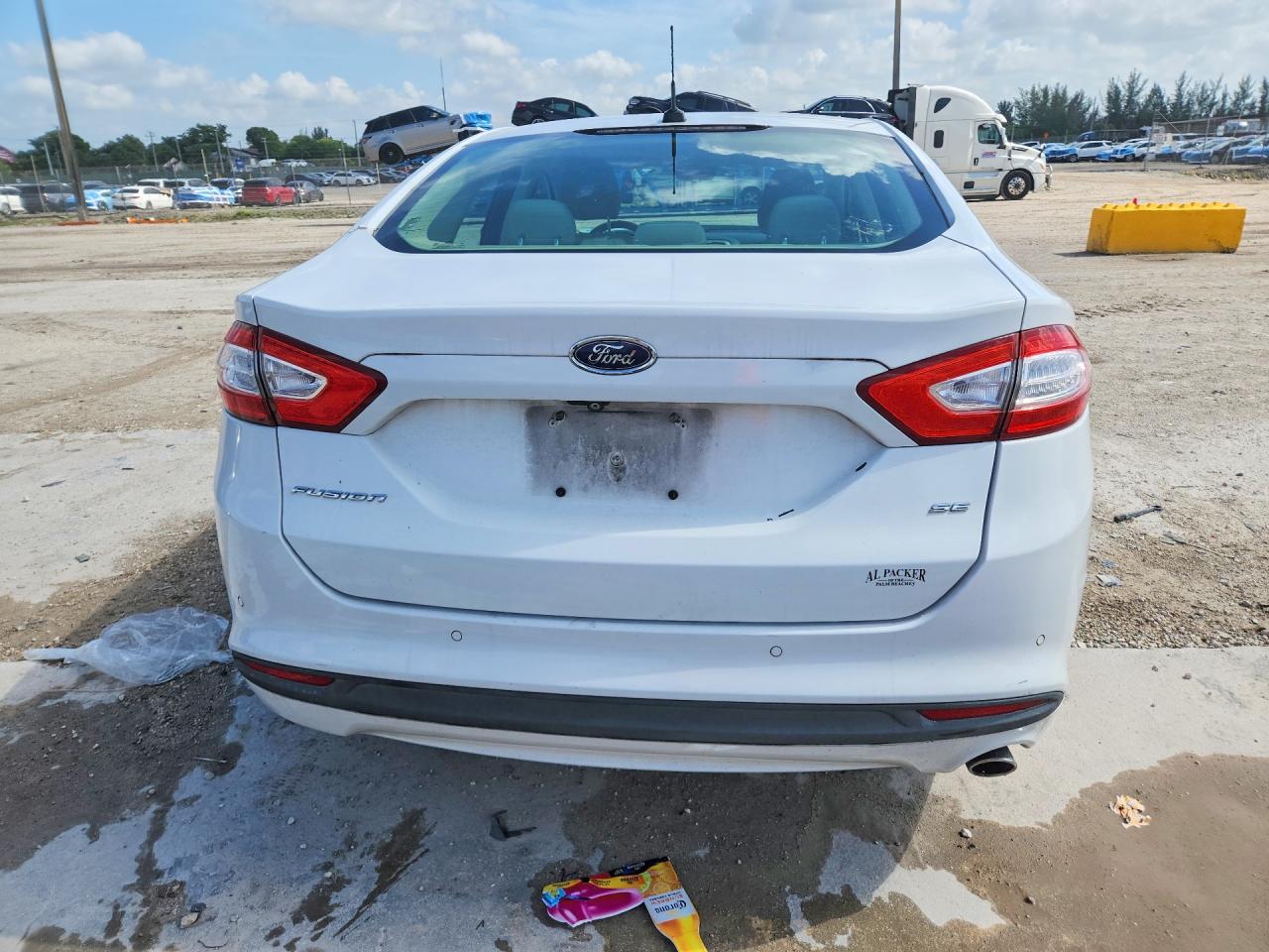 2015 Ford Fusion Se White vin: 3FA6P0H71FR274894