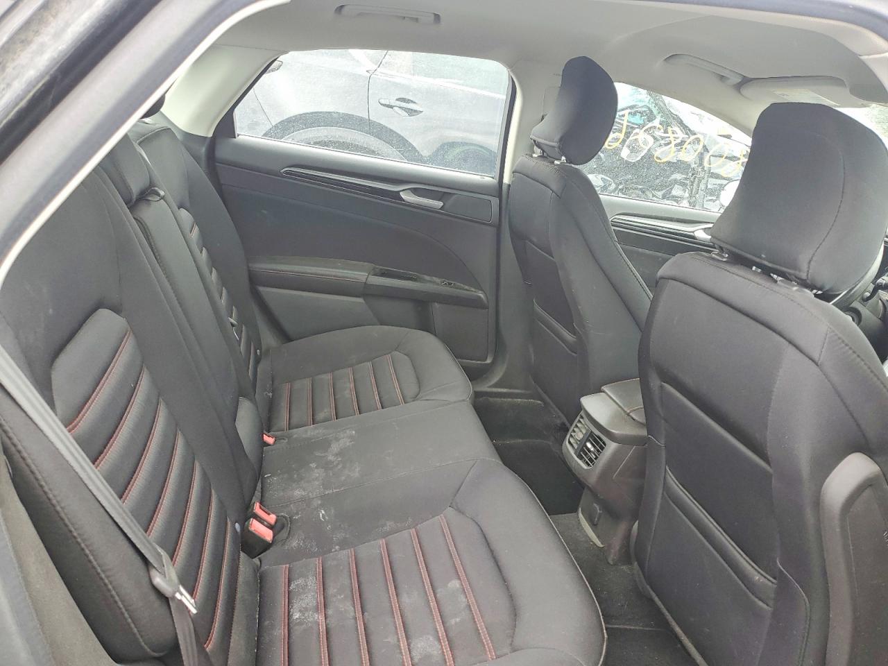2015 Ford Fusion Se Black vin: 3FA6P0H71FR285524
