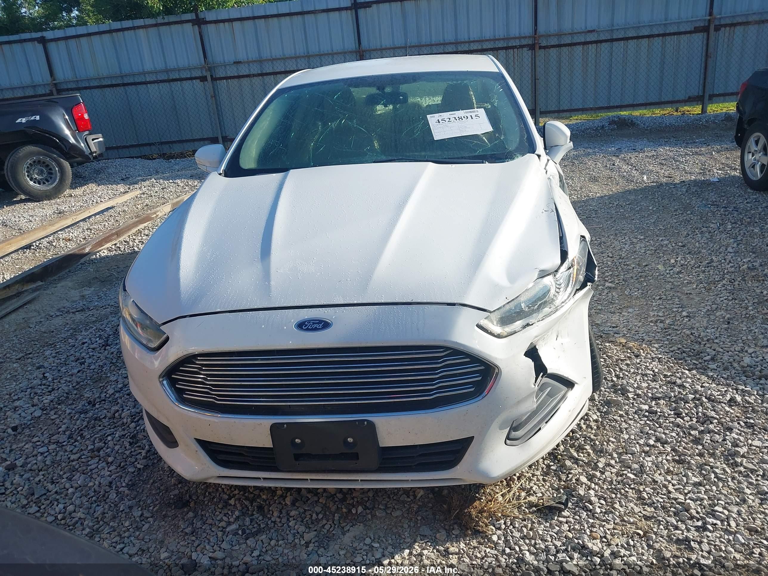 2015 Ford Fusion Se Белый vin: 3FA6P0H71FR296961