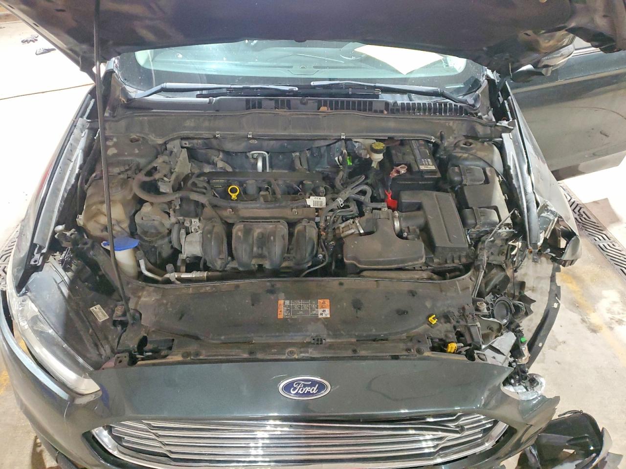 2015 Ford Fusion Se Серый vin: 3FA6P0H71FR299942
