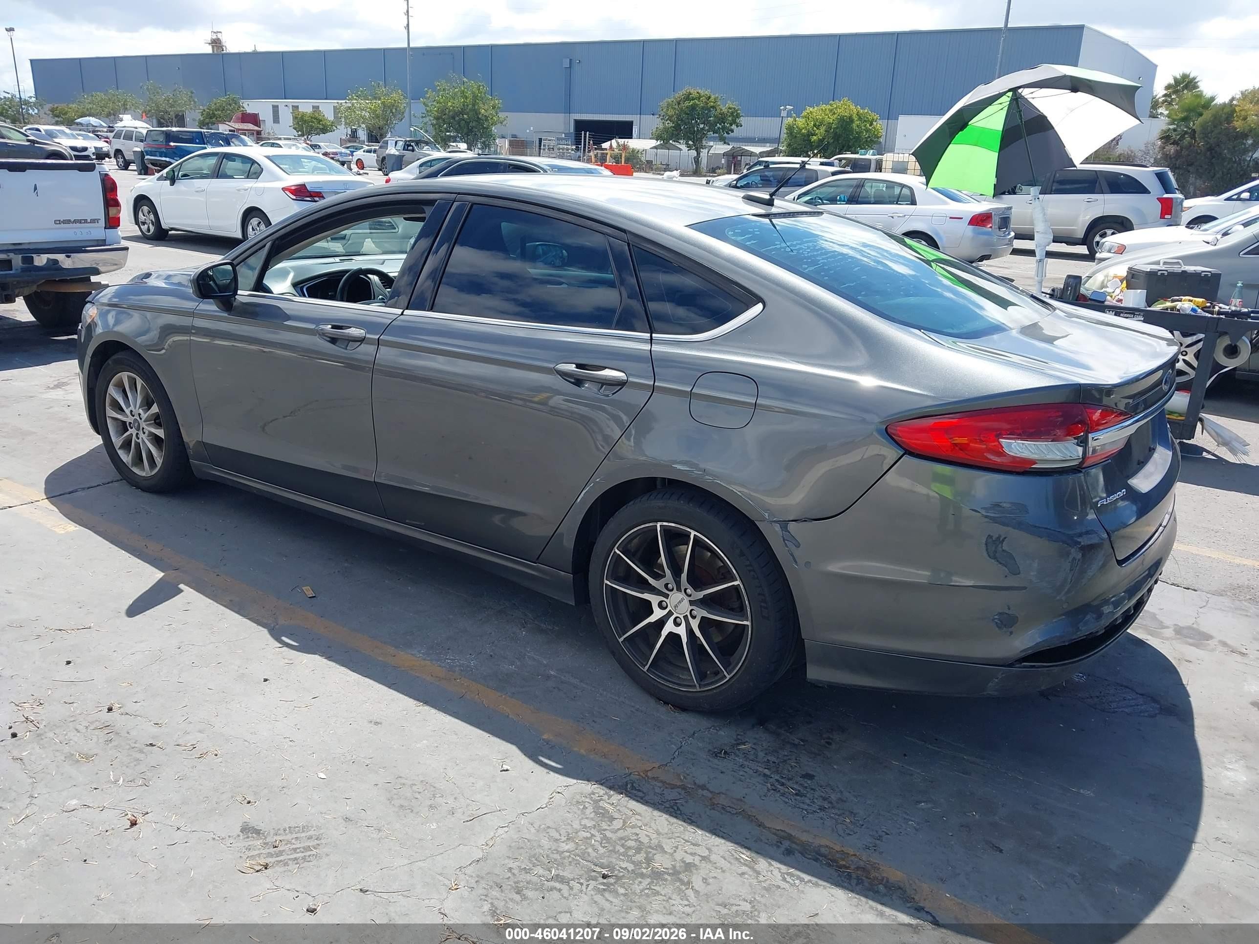 2017 Ford Fusion Se Gray vin: 3FA6P0H71HR248525