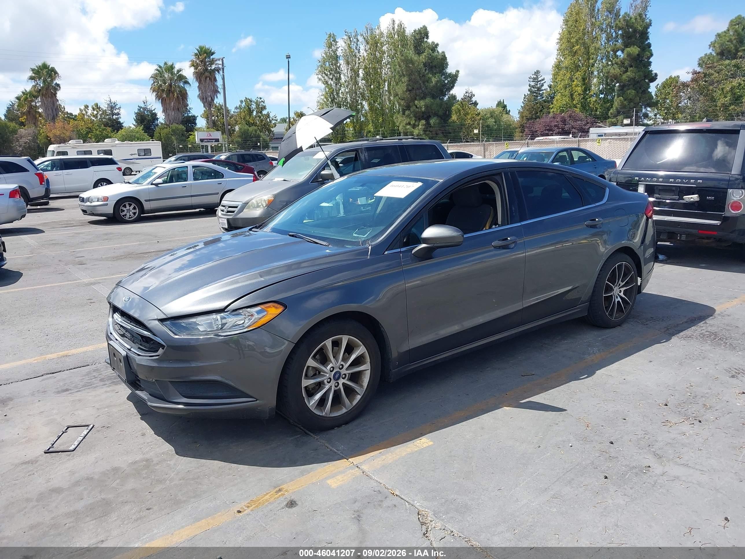 2017 Ford Fusion Se Gray vin: 3FA6P0H71HR248525