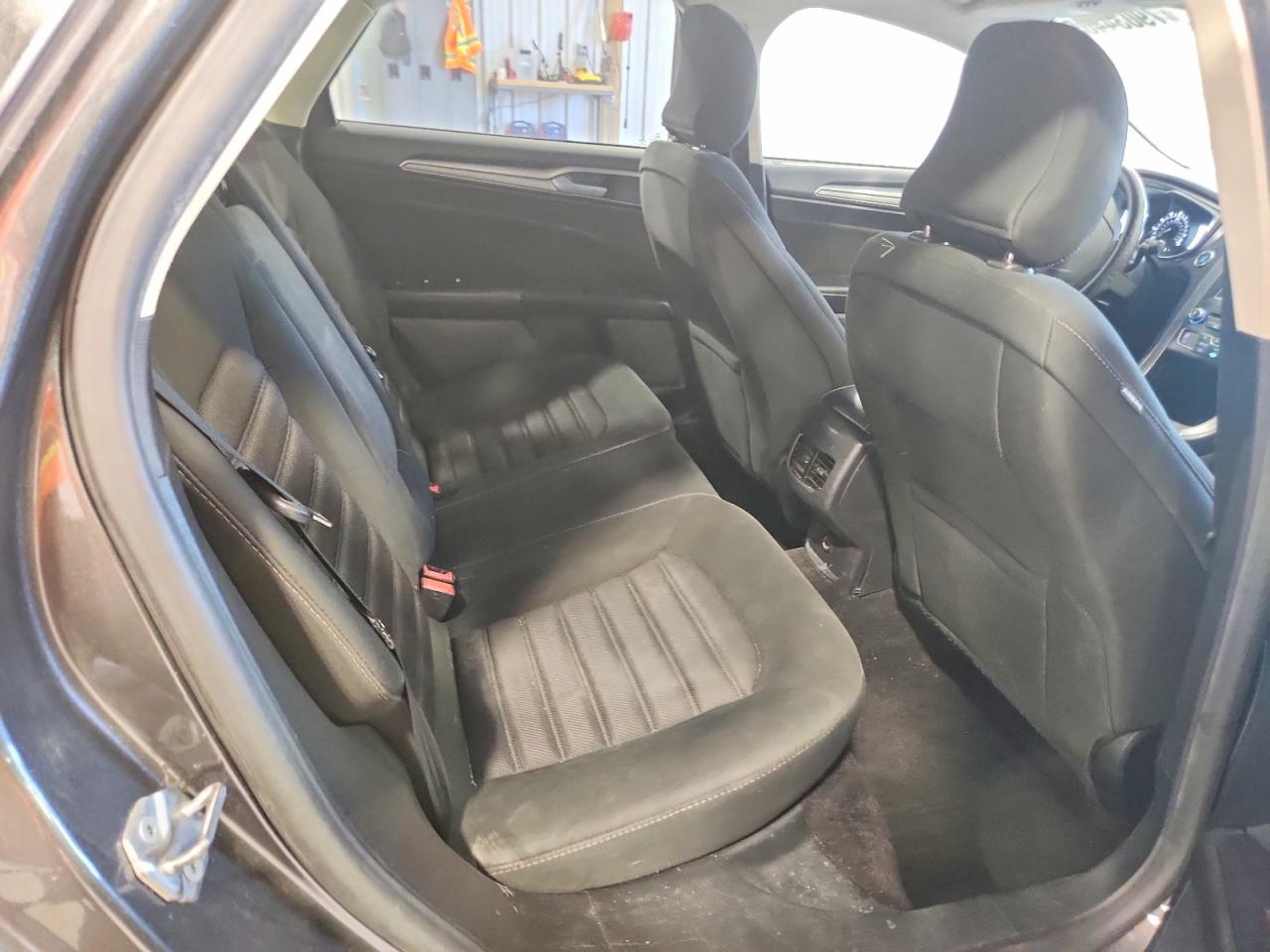 2017 Ford Fusion Se Gray vin: 3FA6P0H71HR327869