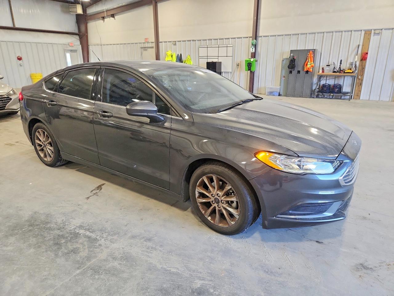 2017 Ford Fusion Se Gray vin: 3FA6P0H71HR327869