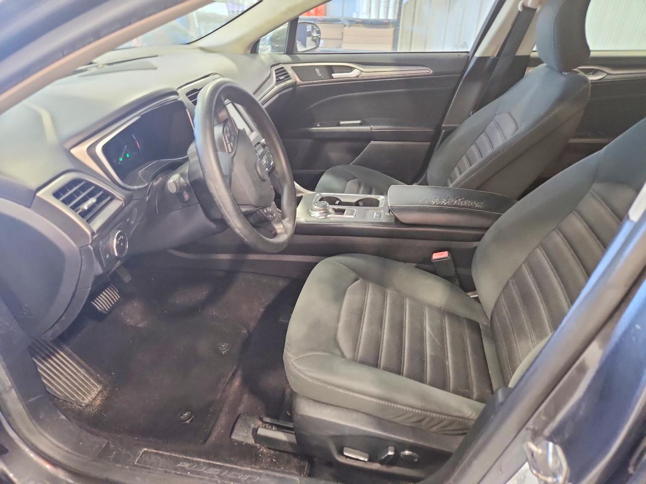 2017 Ford Fusion Se Gray vin: 3FA6P0H71HR327869