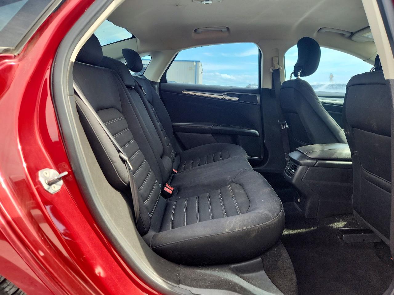 2013 Ford Fusion Se Red vin: 3FA6P0H72DR165339