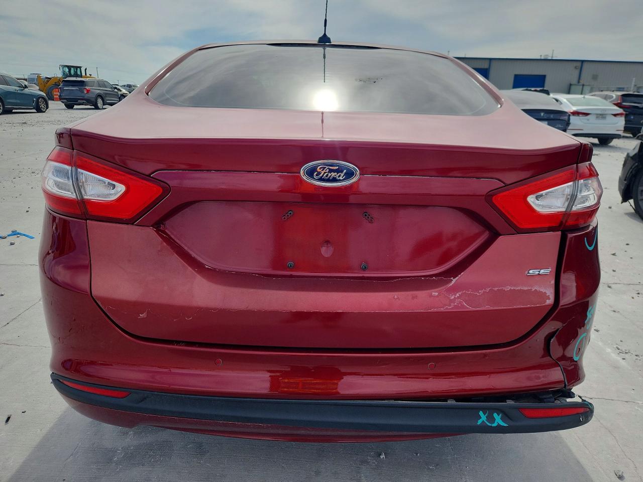2013 Ford Fusion Se Red vin: 3FA6P0H72DR165339