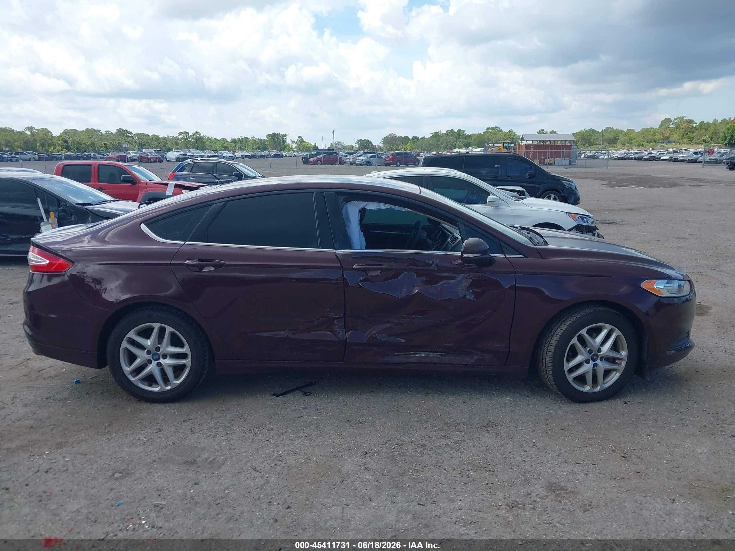2013 Ford Fusion Se Burgundy vin: 3FA6P0H72DR174784